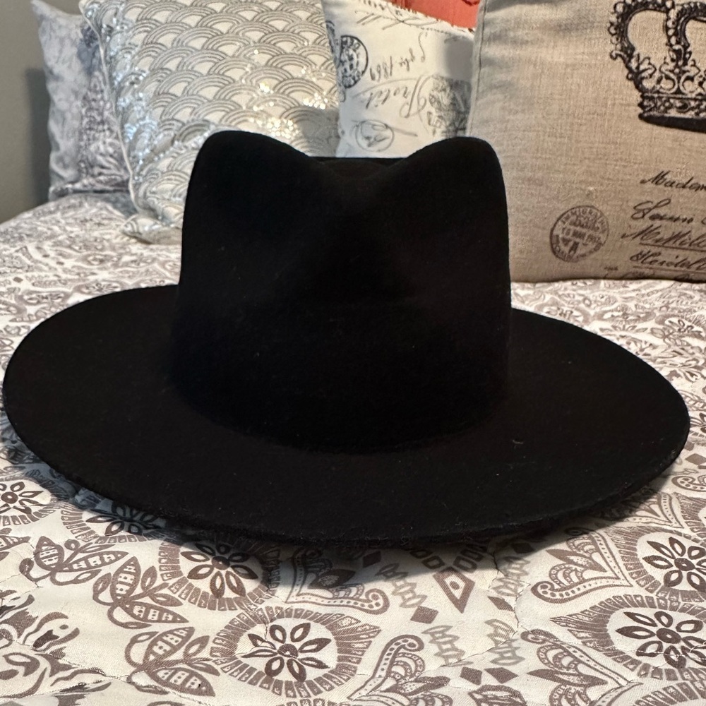 Gigi Pip Wool Hat